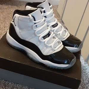 Jordan 11 "Concord" 2018 release